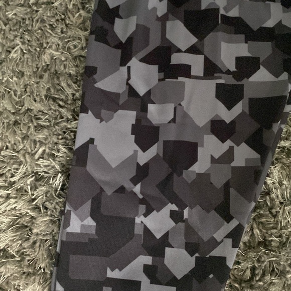 Routine Baseball Joggers - Picture 3 of 5